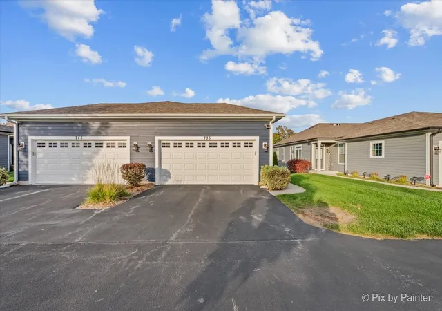 Photo 4 of House for sale at 735 Harper Ave, Cary, IL 60013 | MLS# 12793035 | Listing updated on 2026-10-29