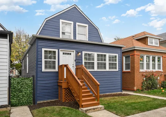 Single family home for sale at 4642 W Warwick Ave, Chicago, IL 60641 | MLS# 12793055