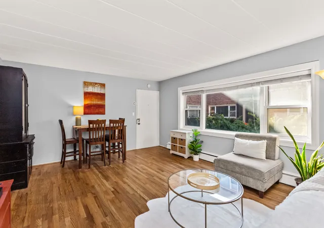 Photo 4 of Condo for sale at 1314 Central St #1N, Evanston, IL 60201 | MLS# 12793056 | Listing updated on 2026-10-27