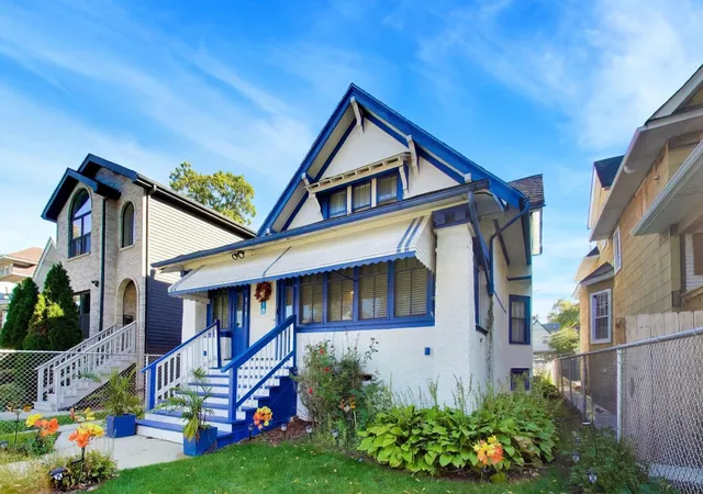 Photo 1 of Single family home for sale at 919 N Lorel Ave, Chicago, IL 60651 | MLS# 12793073 | Listing updated on 2026-10-28