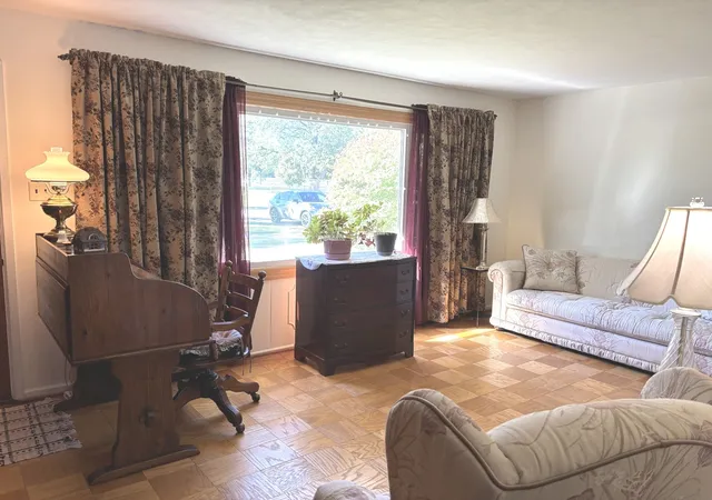 Photo 3 of Single family home for sale at 8303 N Washington St, Niles, IL 60714 | MLS# 12793074 | Listing updated on 2026-10-29