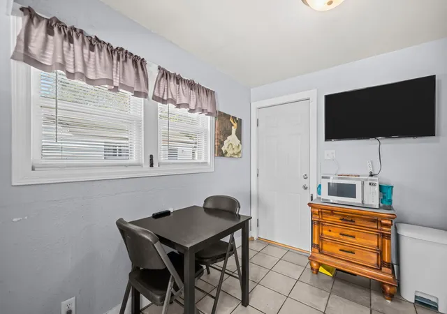 Photo 4 of Single family home for sale at 414 Old Harlem Rd, Machesney Park, IL 61115 | MLS# 12793090 | Listing updated on 2026-10-28