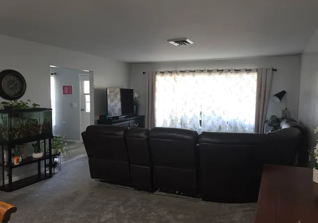 Listing Photo 2 - Condo for sale in building located at 7118 Lexington Ln, Fox Lake, IL 60020 - Unit #180