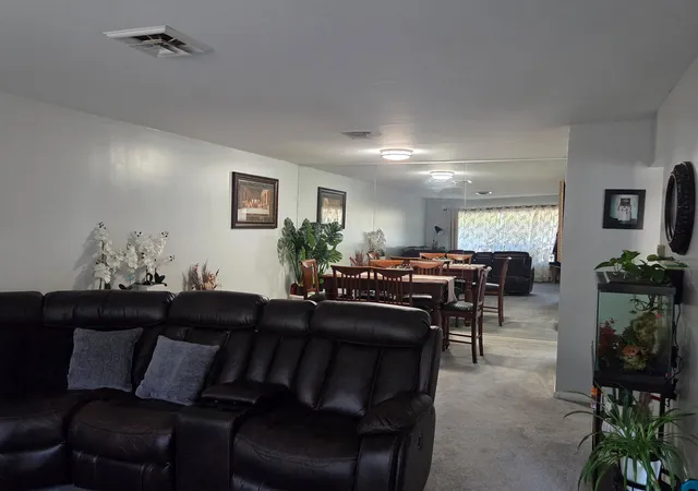 Listing Photo 4 - Condo for sale in building located at 7118 Lexington Ln, Fox Lake, IL 60020 - Unit #180