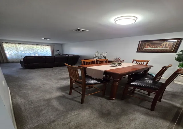 Listing Photo 5 - Condo for sale in building located at 7118 Lexington Ln, Fox Lake, IL 60020 - Unit #180