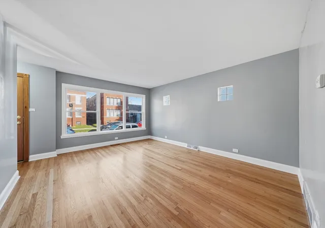 Photo 3 of Single family home for sale at 5439 W Congress Pkwy, Chicago, IL 60644 | MLS# 12793100 | Listing updated on 2026-10-27