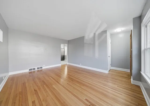 Photo 4 of Single family home for sale at 5439 W Congress Pkwy, Chicago, IL 60644 | MLS# 12793100 | Listing updated on 2026-10-27