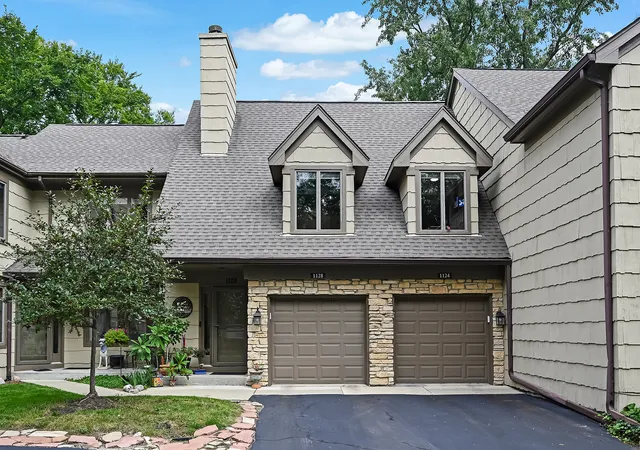 Condo for sale at 1128 Foxtail Ct #1128, Darien, IL 60561 | MLS# 12793123