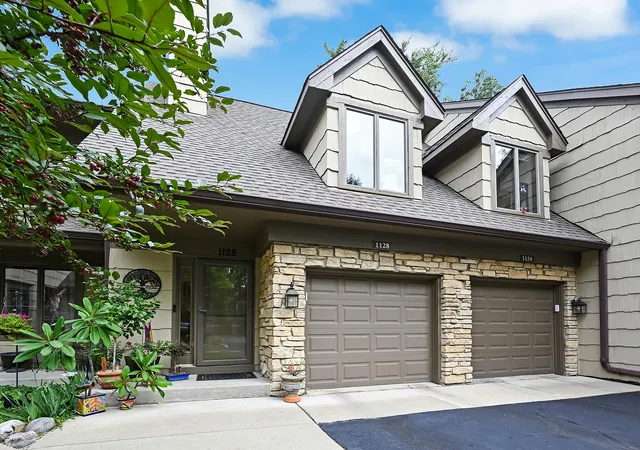 Photo 1 of Condo for sale at 1128 Foxtail Ct #1128, Darien, IL 60561 | MLS# 12793123 | Listing updated on 2026-10-29