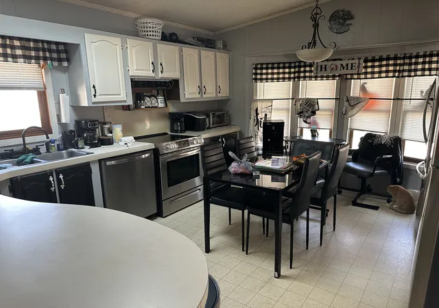 Photo 2 of Manufactured home for sale at 8800 S Harlem Ave #2399C, Bridgeview, IL 60455 | MLS# 12793127 | Listing updated on 2026-10-26