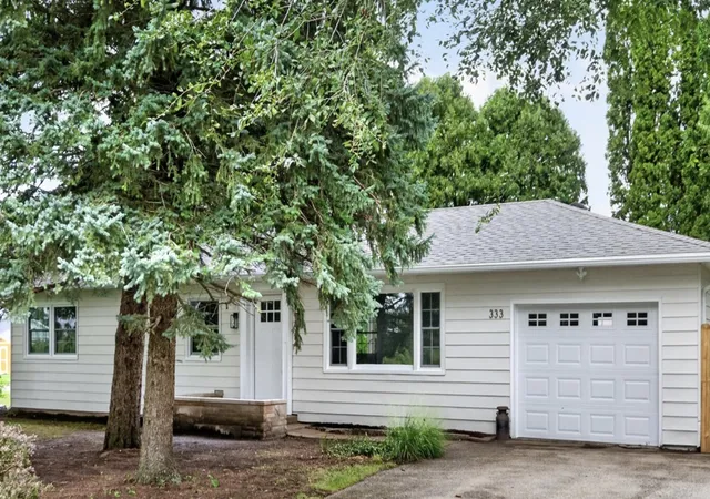 Single family home for sale at 333 Bethany Rd, Sycamore, IL 60178 | MLS# 12793136