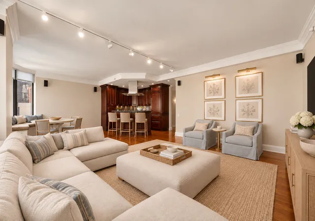 Photo 3 of Condo for sale at 221 E Walton Pl #14B, Chicago, IL 60611 | MLS# 12793155 | Listing updated on 2026-10-27