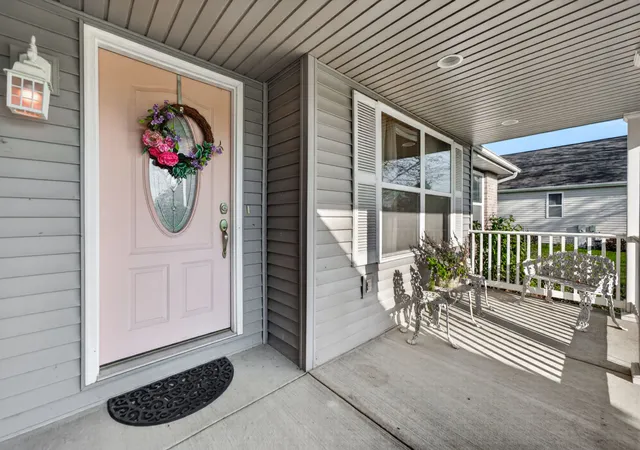 Photo 3 of Single family home for sale at 1535 Westmont Dr, Byron, IL 61010 | MLS# 12793158 | Listing updated on 2026-10-28