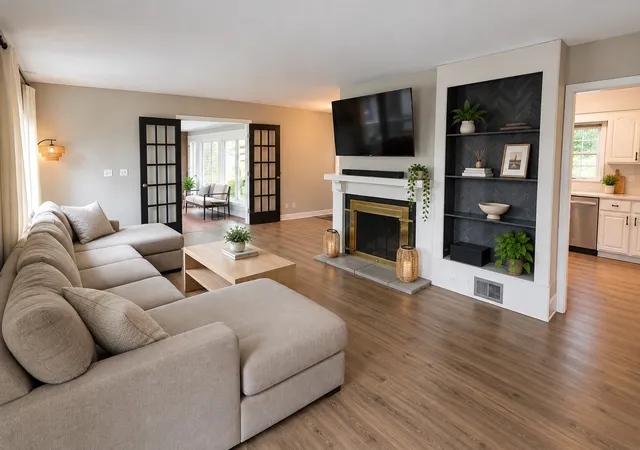 Photo 2 of Single family home for sale at 7302 Hillside Rd, Crystal Lake, IL 60012 | MLS# 12793162 | Listing updated on 2026-10-28