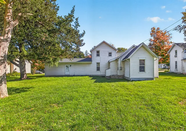 Photo 36 of Single family home for sale at 132 Walnut St, Stillman Valley, IL 61084 | MLS# 12793209 | Listing updated on 2026-10-29