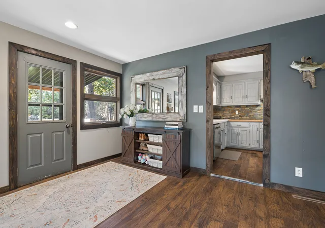 Photo 2 of Single family home for sale at 1156 Green St, New Lenox, IL 60451 | MLS# 12793218 | Listing updated on 2026-10-28