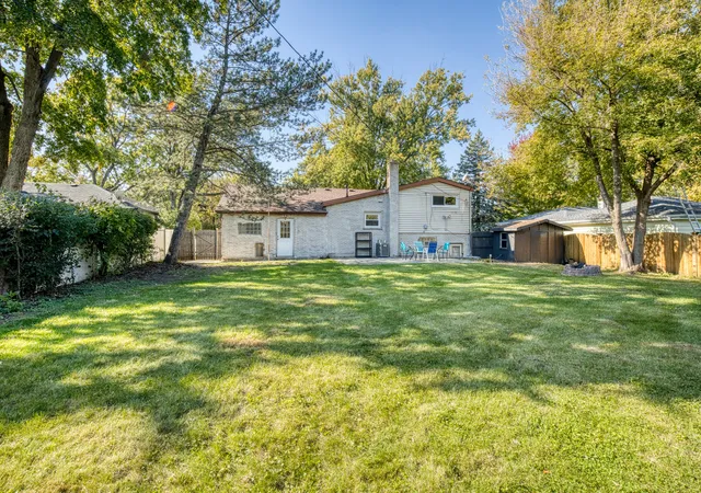 Photo 32 of Single family home for sale at 5623 Tennessee Ave, Clarendon Hills, IL 60514 | MLS# 12793221 | Listing updated on 2026-10-27