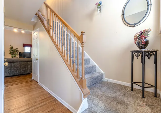 Listing Photo 2 - Condo for sale in building located at 248 Haber Ct, Cary, IL 60013 - Unit #C-3