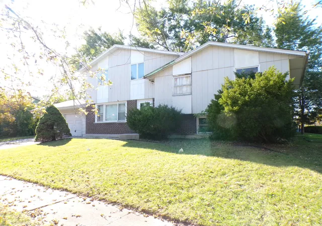 Photo 1 of Single family home for sale at 1916 218th Street, Sauk Village, IL 60411 | MLS# 12793248 | Listing updated on 2026-10-29