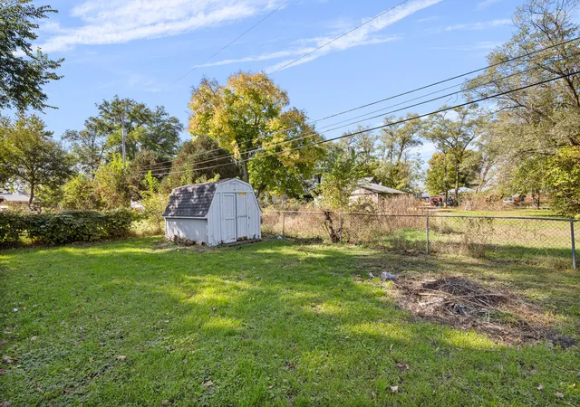 Photo 4 of Single family home for sale at 613 9th Avenue W, Milan, IL 61264 | MLS# 12793254 | Listing updated on 2026-10-29