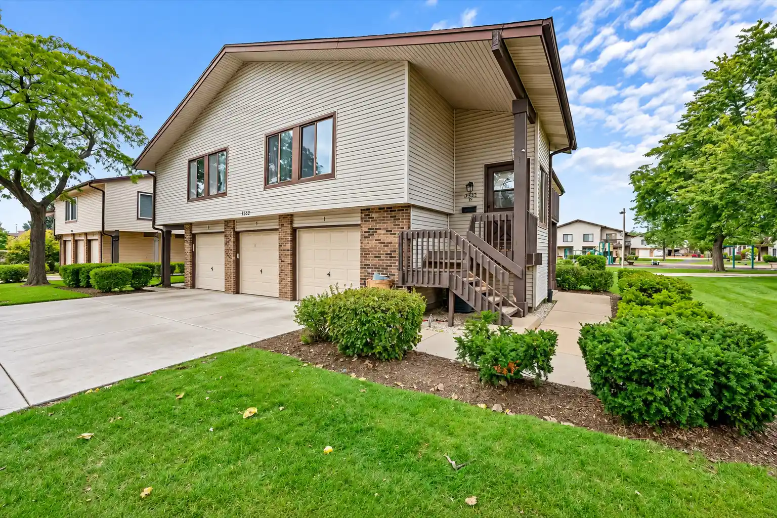 Listing Photo 2 - Condo for sale in 7532 Bristol Ln located at 7532 Bristol Ln, Hanover Park, IL 60133 - Unit 7532 Bristol Ln