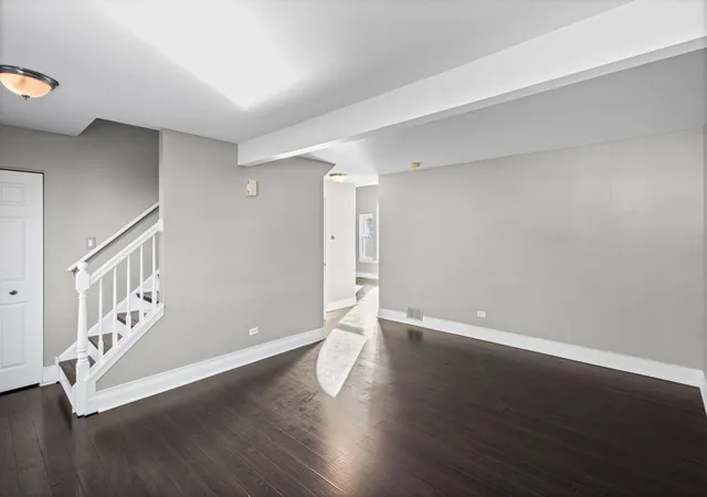 Photo 4 of Single family home for sale at 5020 Thistle Ln, Lake In The Hills, IL 60156 | MLS# 12793282 | Listing updated on 2026-10-30