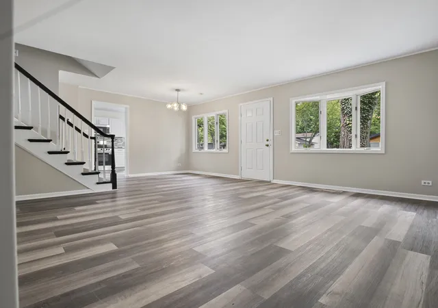 Photo 3 of Single family home for sale at 340 Winnebago St, Park Forest, IL 60466 | MLS# 12793315 | Listing updated on 2026-10-29