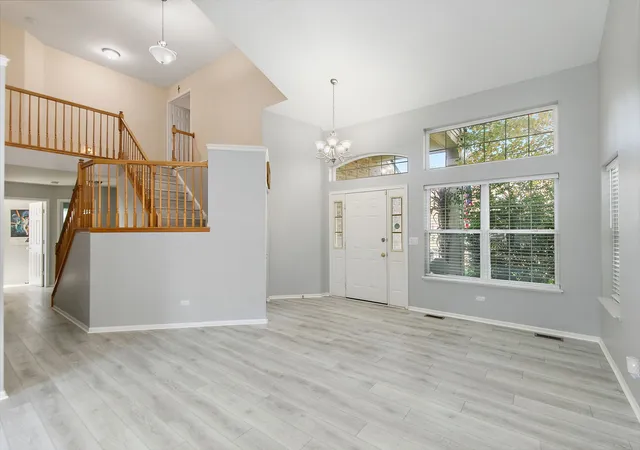 Photo 3 of Single family home for sale at 807 Park Ave, Lake Villa, IL 60046 | MLS# 12793352 | Listing updated on 2026-10-24