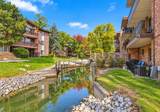 Photo 1 of Condo for sale at 5225 James Ln #1405, Crestwood, IL 60418 | MLS# 12793358 | Listing updated on 2026-10-27