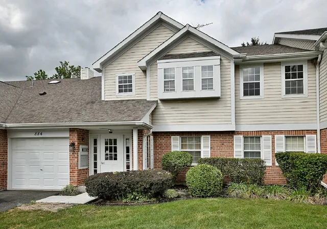 Condo for sale at 884 Pas Ct #101, Naperville, IL 60563 | MLS# 12793359