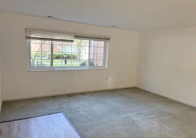 Photo 4 of Condo for sale at 6882 W Touhy Ave #B, Niles, IL 60714 | MLS# 12793371 | Listing updated on 2026-10-27