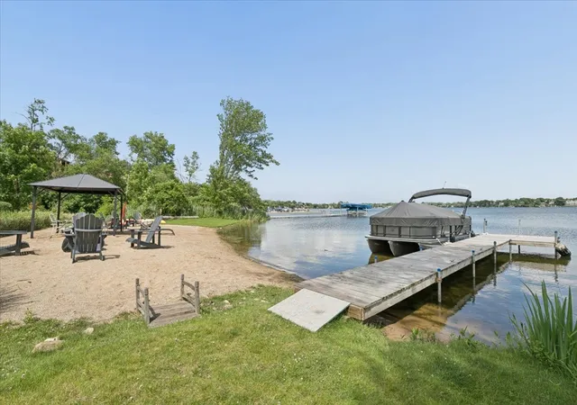 Photo 2 of Single family home for sale at 408 Morningstar Ln, Wauconda, IL 60084 | MLS# 12793374 | Listing updated on 2026-10-24