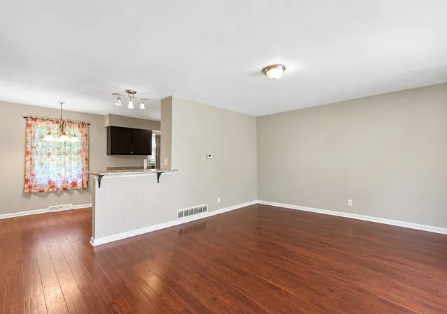 Photo 2 of Single family home for sale at 3906 W Theodore St, Joliet, IL 60431 | MLS# 12793392 | Listing updated on 2026-10-30