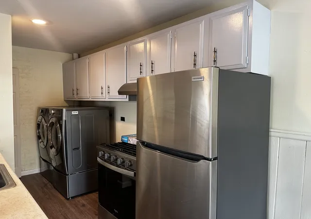 Photo 3 of Townhouse for sale at 451 James Ct #D, Glendale Heights, IL 60139 | MLS# 12793400 | Listing updated on 2026-10-24