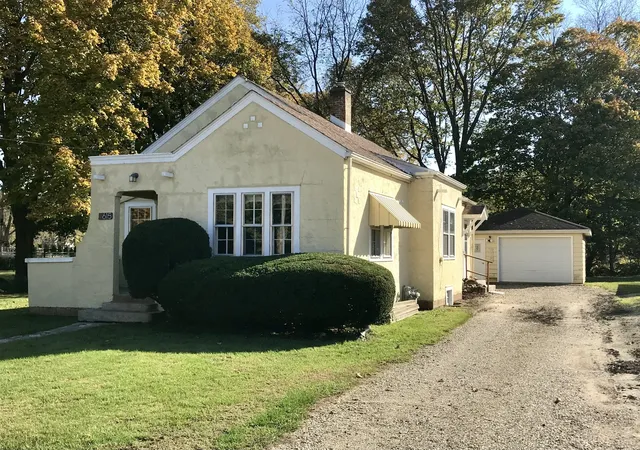 Photo 1 of Single family home for sale at 615 Brewster St, Tiskilwa, IL 61368 | MLS# 12793404 | Listing updated on 2026-10-30