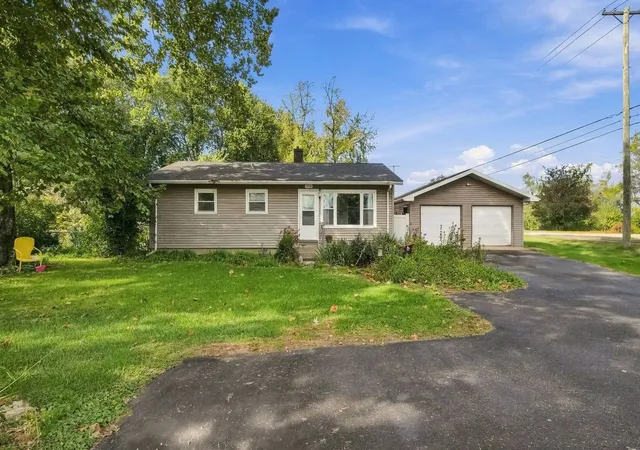 Photo 1 of Single family home for sale at 15730 S Collins Dr, Plainfield, IL 60544 | MLS# 12793405 | Listing updated on 2026-10-24