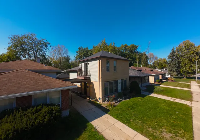 Photo 1 of Single family home for sale at 14424 Murray Ave, Dolton, IL 60419 | MLS# 12793412 | Listing updated on 2026-10-25