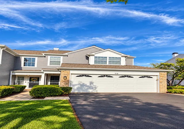 Photo 1 of Condo for sale at 70 Oakton Dr, Lombard, IL 60148 | MLS# 12793421 | Listing updated on 2026-10-27