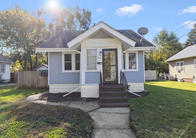 Photo 1 of Single family home for sale at 1919 15th Avenue, Rockford, IL 61104 | MLS# 12793457 | Listing updated on 2026-10-24