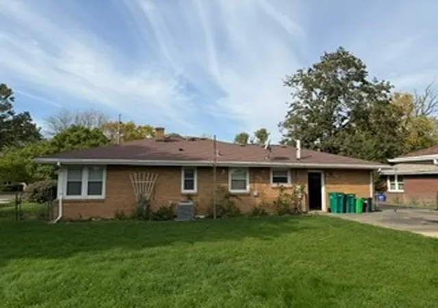 Photo 1 of Single family home for sale at 708 Woodlawn Ave, Joliet, IL 60435 | MLS# 12793476 | Listing updated on 2026-10-27