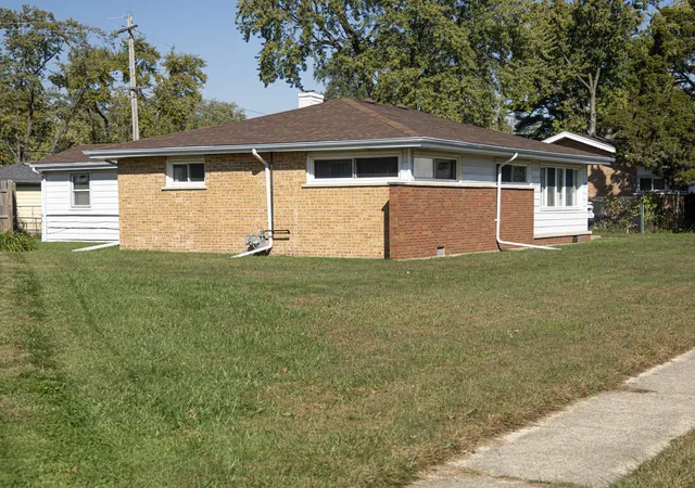 Photo 2 of Single family home for sale at 16228 Richmond Ave, Markham, IL 60428 | MLS# 12793508 | Listing updated on 2026-10-24