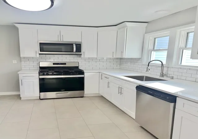 Photo 3 of Single family home for sale at 693 Enterprise St, Elgin, IL 60120 | MLS# 12793511 | Listing updated on 2026-10-27