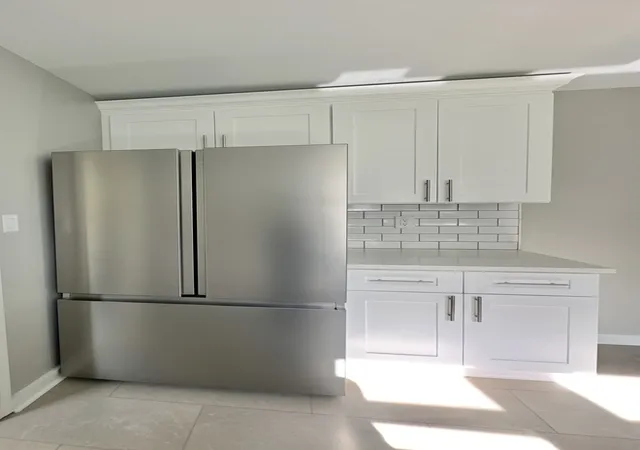 Photo 4 of Single family home for sale at 693 Enterprise St, Elgin, IL 60120 | MLS# 12793511 | Listing updated on 2026-10-27
