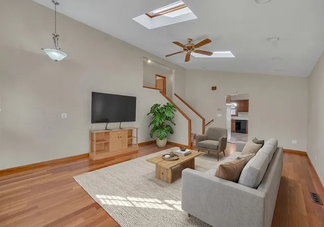 Photo 4 of Single family home for sale at 33790 N 2nd Street, Grayslake, IL 60030 | MLS# 12793516 | Listing updated on 2026-10-29