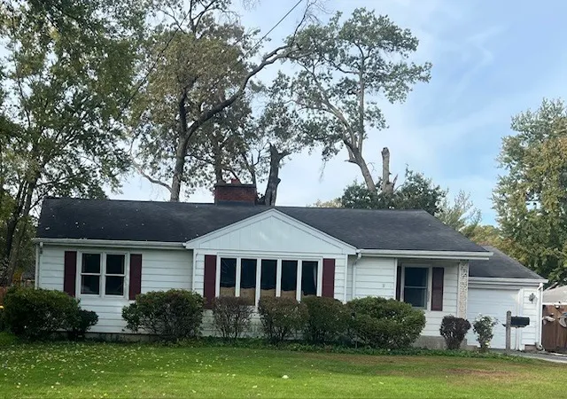 Photo 1 of Single family home for sale at 220 Brownell St, Thornton, IL 60476 | MLS# 12793534 | Listing updated on 2026-10-29