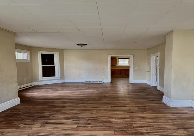 Photo 3 of Single family home for sale at 854 S Liberty St, Elgin, IL 60120 | MLS# 12793570 | Listing updated on 2026-10-29