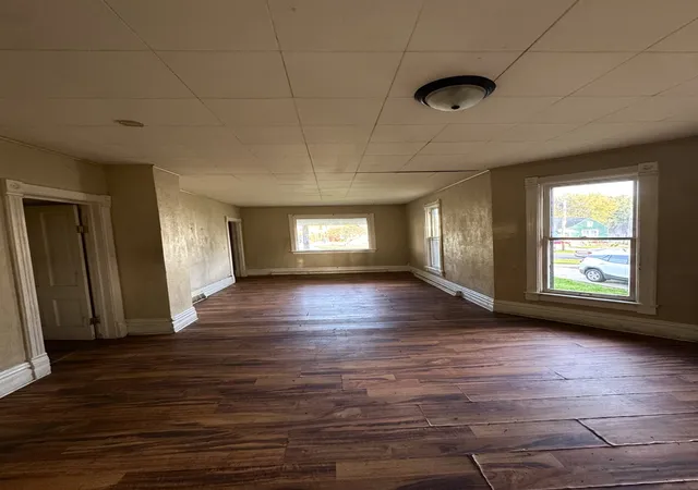 Photo 4 of Single family home for sale at 854 S Liberty St, Elgin, IL 60120 | MLS# 12793570 | Listing updated on 2026-10-29