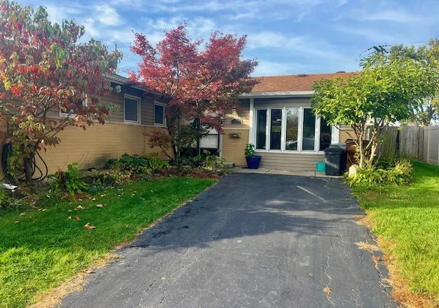 Photo 2 of Single family home for sale at 15042 Sunset Ave, Oak Forest, IL 60452 | MLS# 12793572 | Listing updated on 2026-10-30