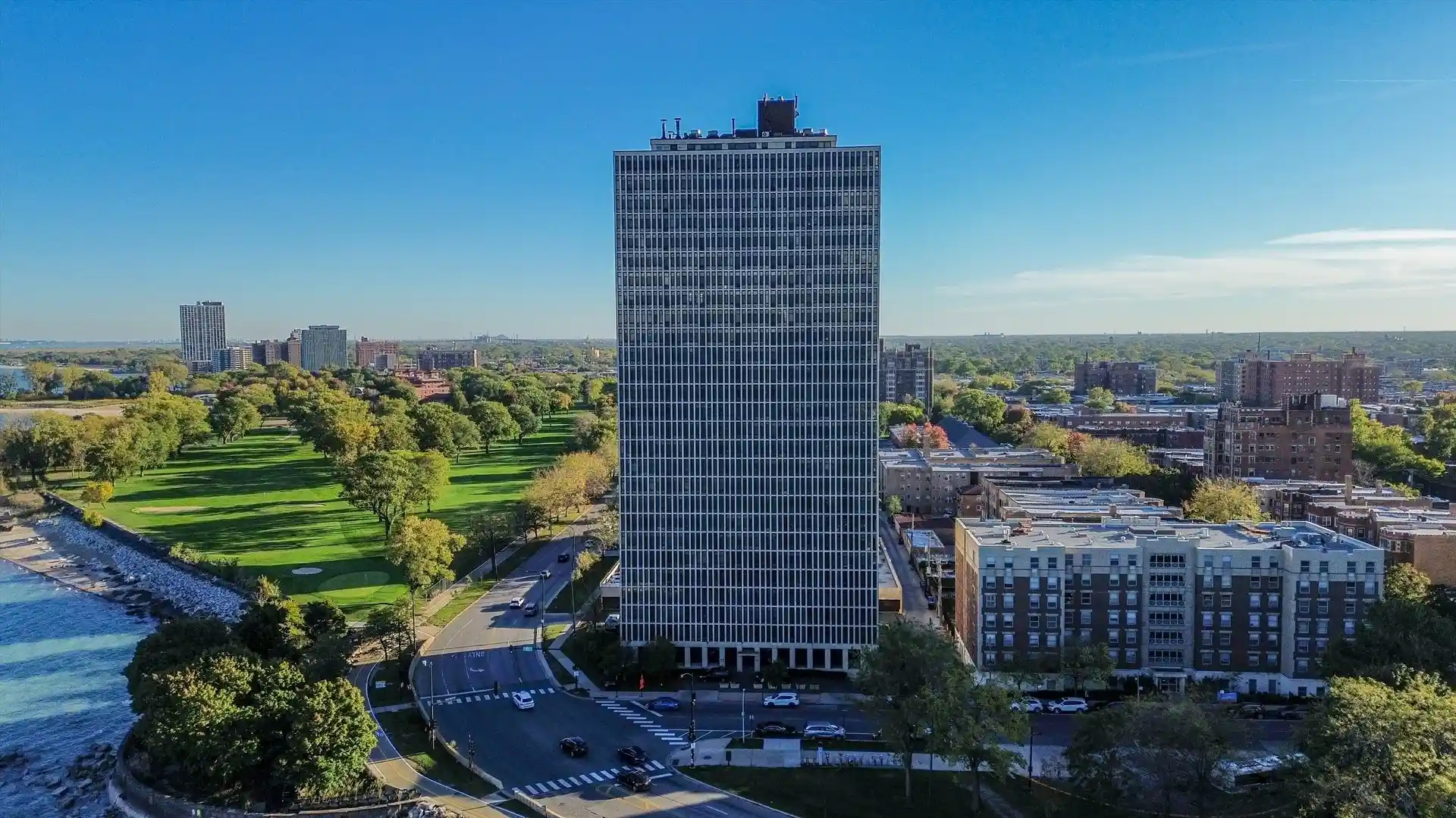 Listing Photo 1 - Condo for sale in 6700 S S Shore Dr located at 6700 S S Shore Dr, Chicago, IL 60649 - Unit #4K