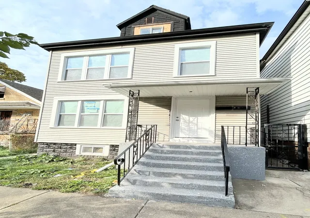 Multi family home for sale at 7038 S Honore St, Chicago, IL 60636 | MLS# 12793599